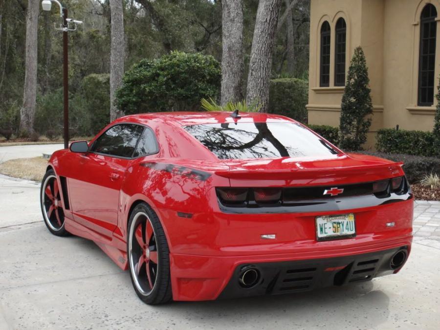  Chevrolet Camaro Tribute 2010 года  (фото 8 из 10)